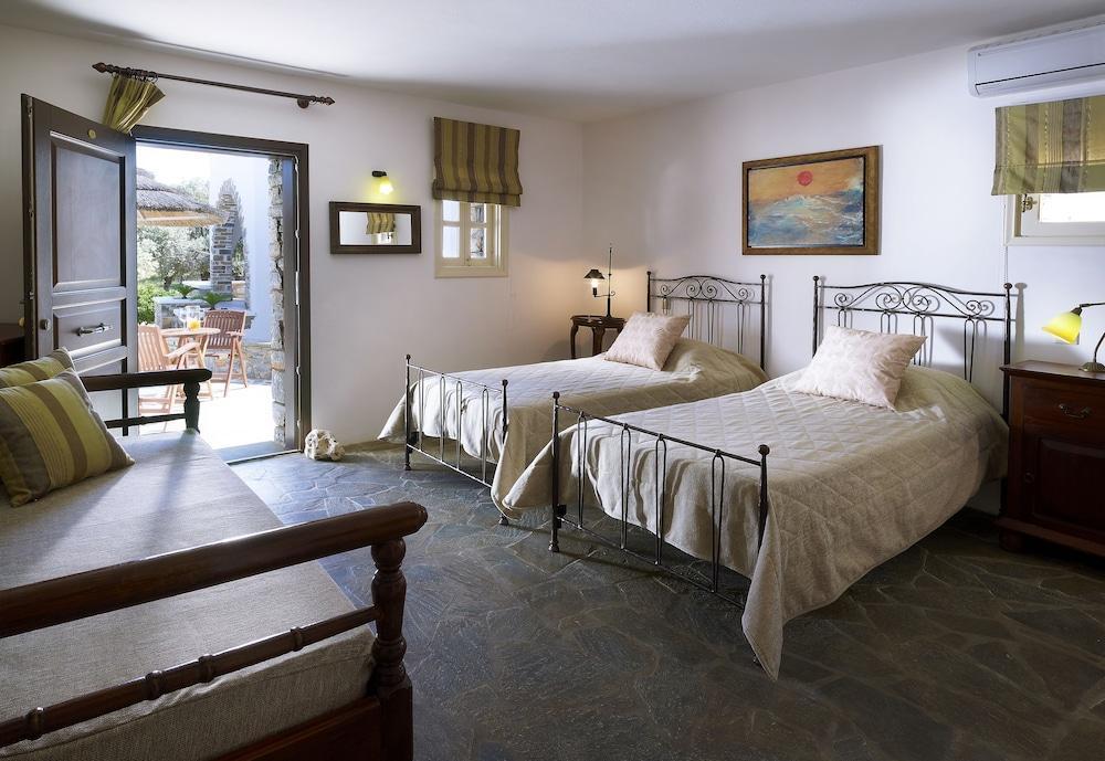 Ostria Hotel Moutsouna